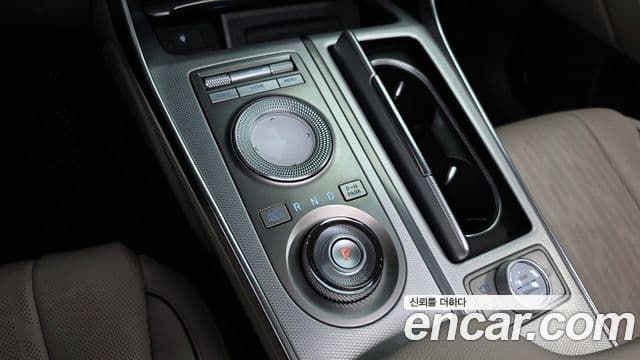 Genesis GV80 2022 — ფოტო 9/20