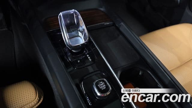 Volvo V60 Cross Country 2023 — Şəkil 9/20