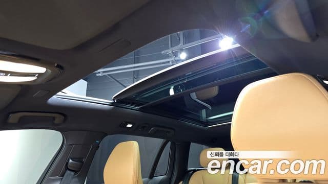 Volvo V60 Cross Country 2023 — Şəkil 17/20