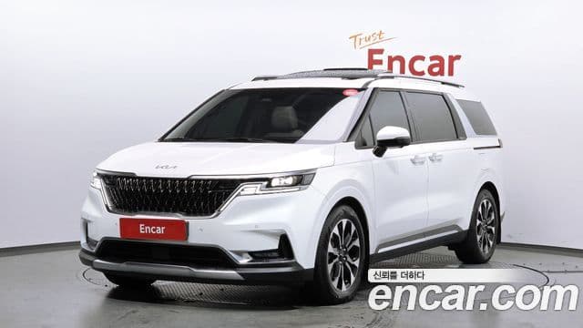Kia Carnival 2021 — ფოტო 1/20