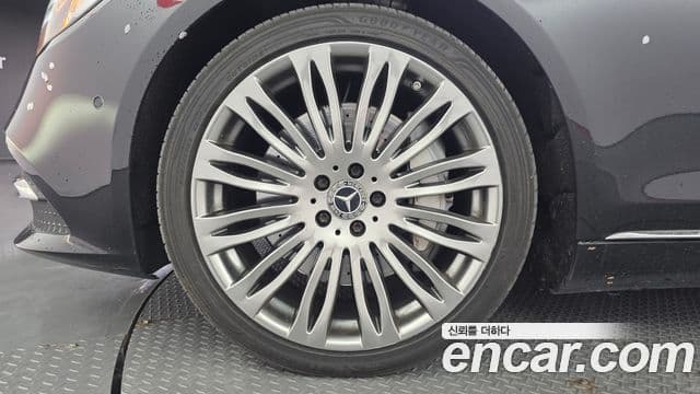 Mercedes-Benz S-Class 2018 — ფოტო 5/20