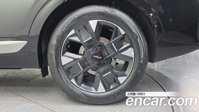 Kia Sportage 2025 — ფოტო 5/20
