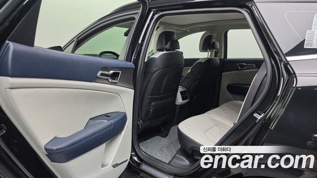 Kia Sportage 2025 — ფოტო 15/20