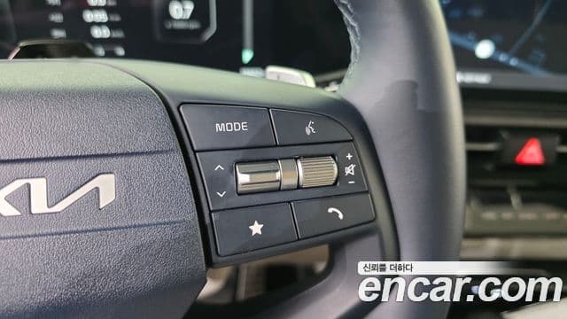 Kia Sportage 2025 — ფოტო 7/35