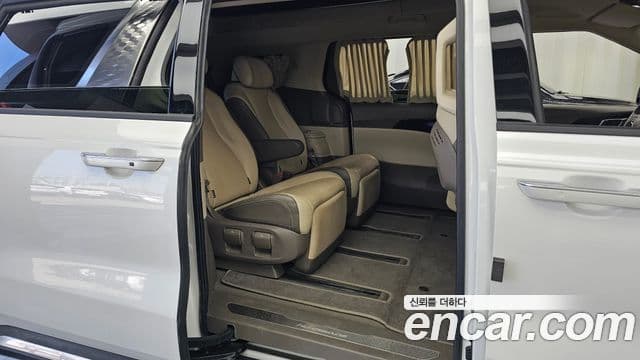Kia Carnival 2022 — Şəkil 12/20