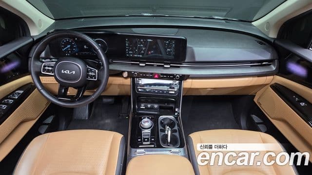 Kia Carnival 2023 — Şəkil 7/20