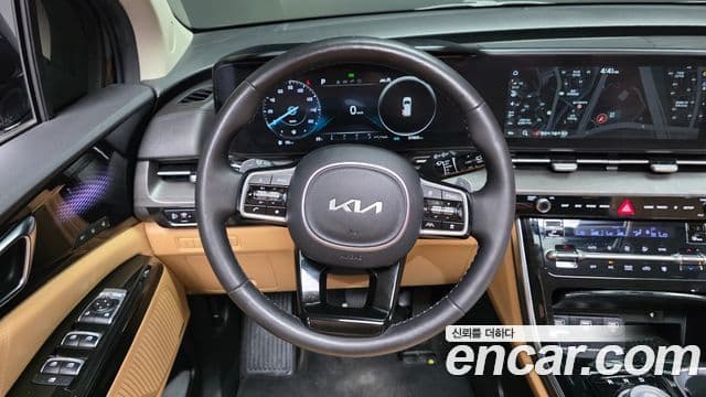 Kia Carnival 2023 — Şəkil 13/20