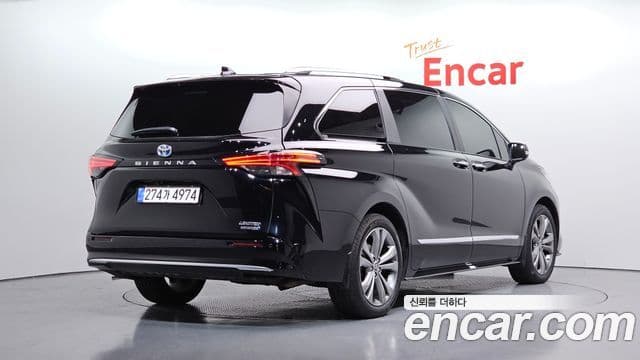 Toyota Sienna 2024 — Şəkil 1/20