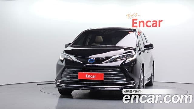 Toyota Sienna 2024 — Şəkil 2/20