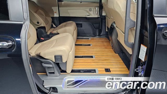 Toyota Sienna 2024 — Şəkil 12/20