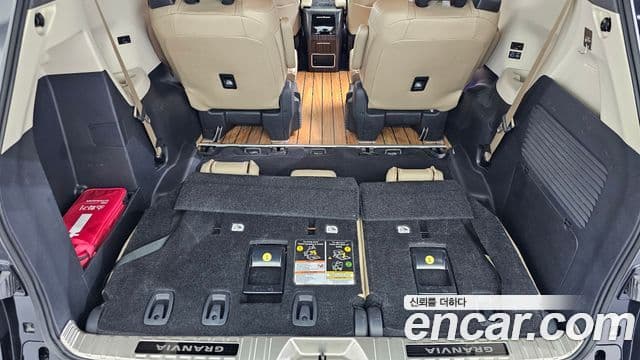 Toyota Sienna 2024 — Şəkil 15/20