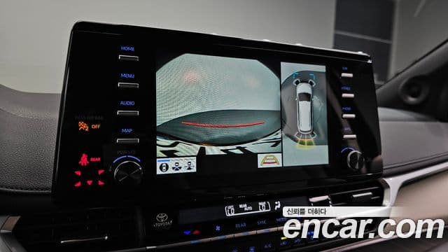 Toyota Sienna 2024 — Şəkil 17/20