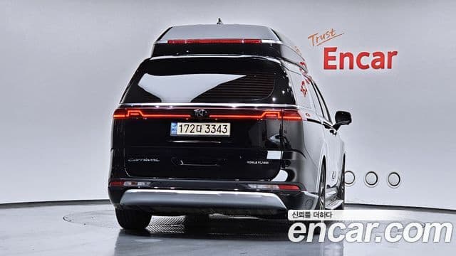 Kia Carnival 2021 — Фото 4/20