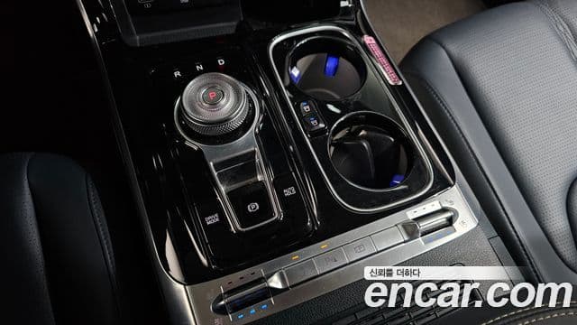Kia Carnival 2021 — Фото 9/20