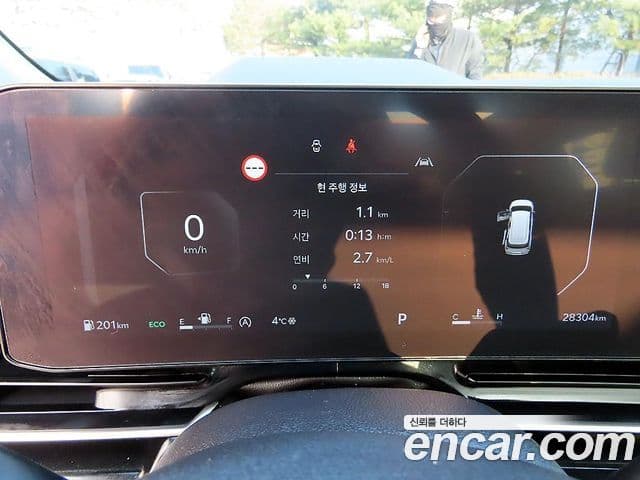 Kia Carnival 2024 — ფოტო 9/20