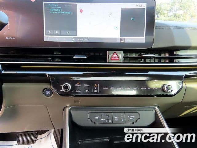 Kia Carnival 2024 — ფოტო 14/20