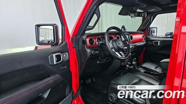Jeep Wrangler 2022 — ფოტო 10/20