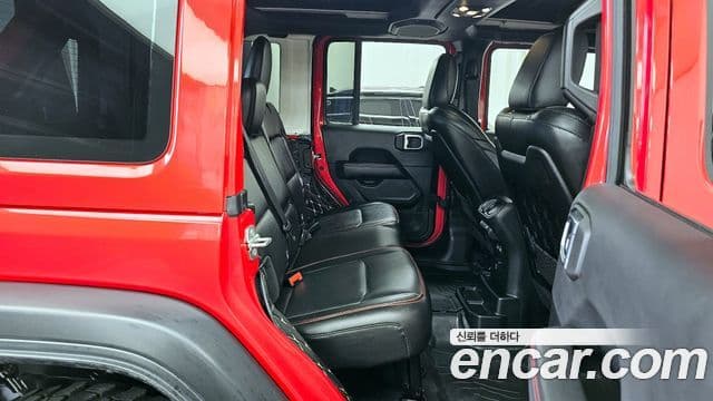 Jeep Wrangler 2022 — ფოტო 12/20