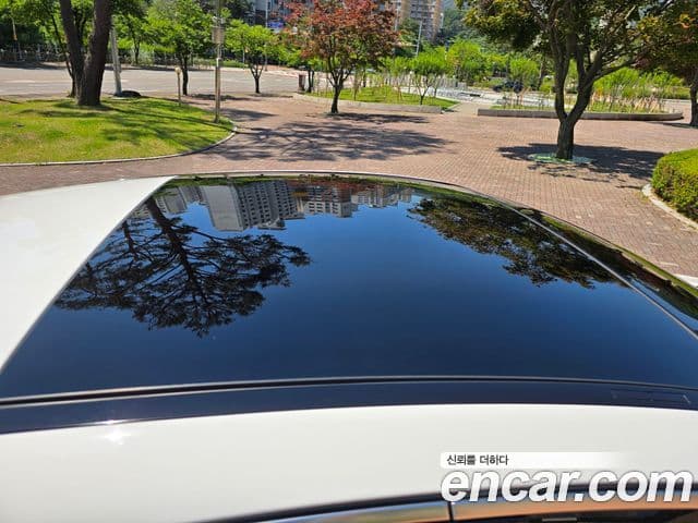 Mercedes-Benz GLE-Class 2019 — Photo 1/20