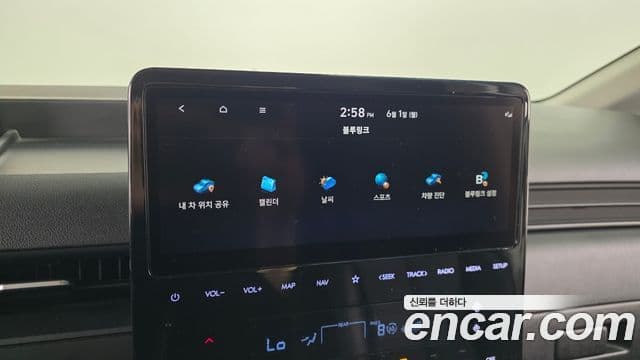 Hyundai Staria 2021 — Photo 27/31