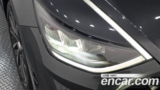 Hyundai Sonata 2022 — ფოტო 3/20