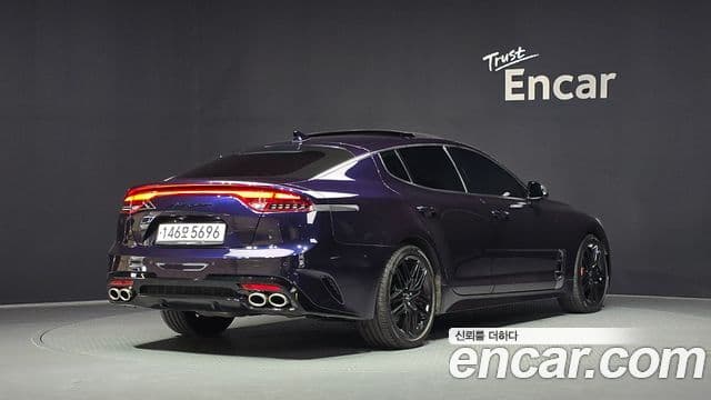 Kia Stinger 2020 — ფოტო 2/20