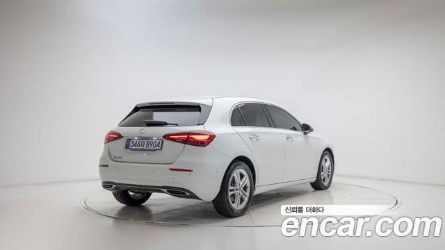 Mercedes-Benz A-Class 2024 — Şəkil 1/20