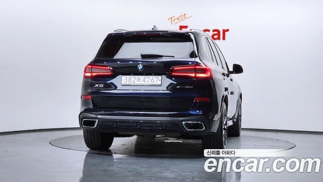 BMW X5 2020 — ფოტო 4/20
