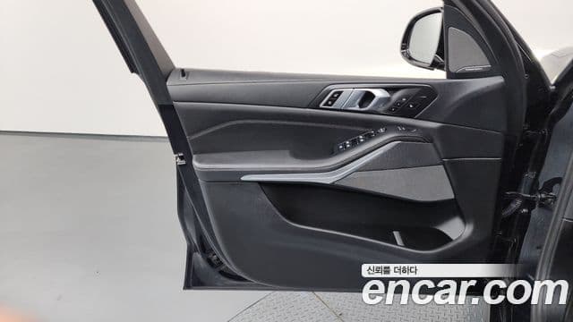 BMW X5 2020 — Photo 5/39