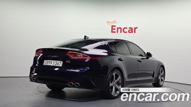 Kia Stinger 2020 — Şəkil 1/20