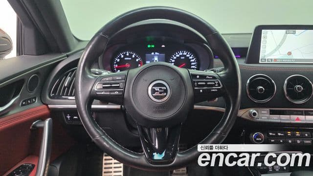 Kia Stinger 2020 — Şəkil 13/20