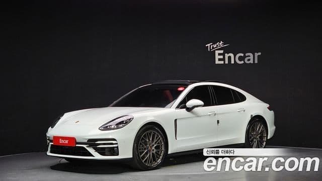 Porsche Panamera 2023 — Şəkil 1/20