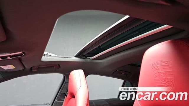 Porsche Panamera 2023 — Şəkil 15/20