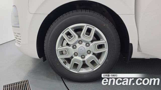 Hyundai Staria 2024 — Şəkil 5/20