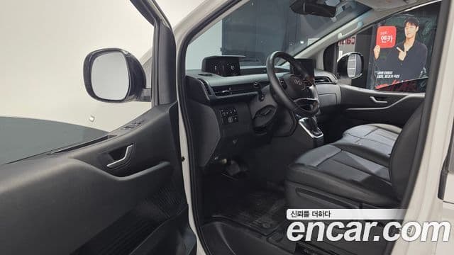 Hyundai Staria 2024 — Şəkil 10/20