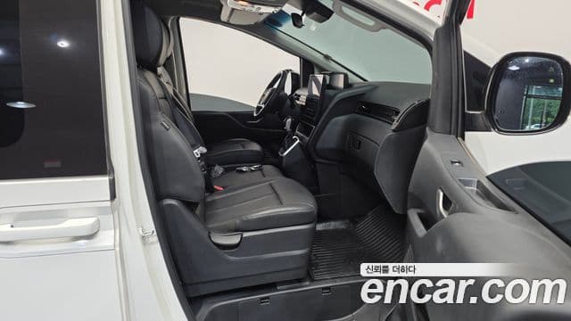 Hyundai Staria 2024 — Şəkil 11/20