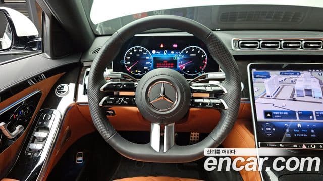 Mercedes-Benz S-Class 2024 — ფოტო 13/20