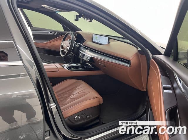 Genesis Electrified G80 2022 — ფოტო 15/20