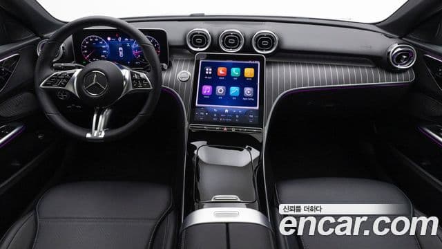 Mercedes-Benz C-Class 2025 — Фото 9/20