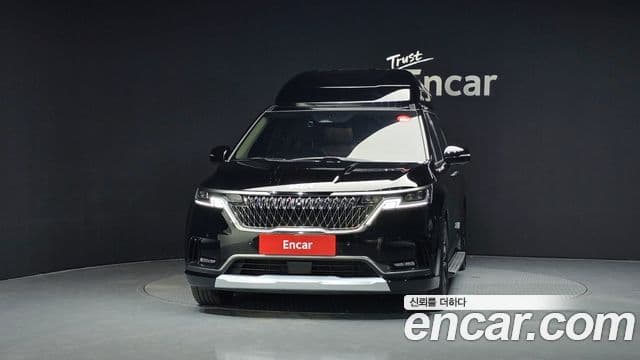 Kia Carnival 2023 — Фото 3/20