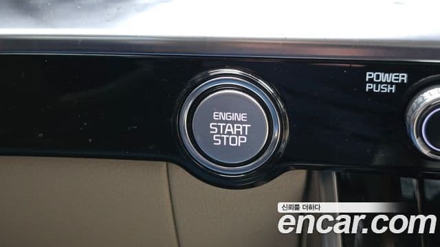 Kia Carnival 2022 — Şəkil 13/20