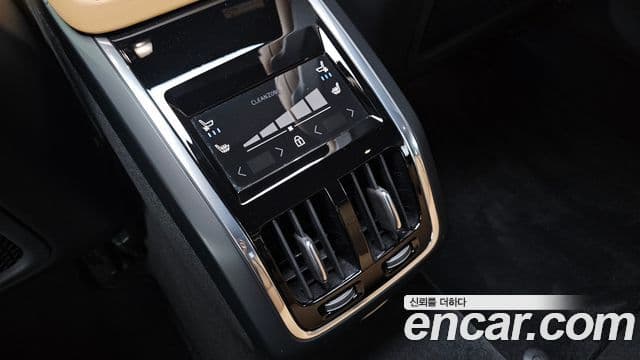 Volvo S90 2023 — ფოტო 18/20