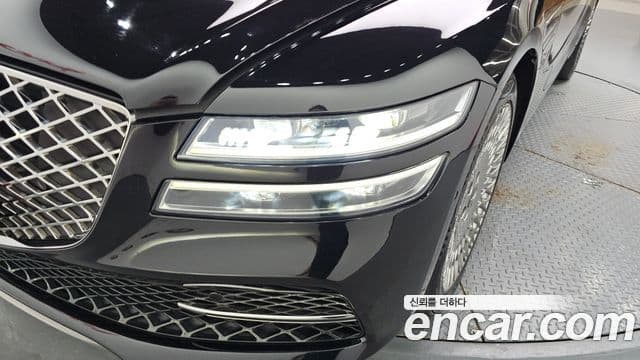 Genesis G80 2021 — ფოტო 31/31