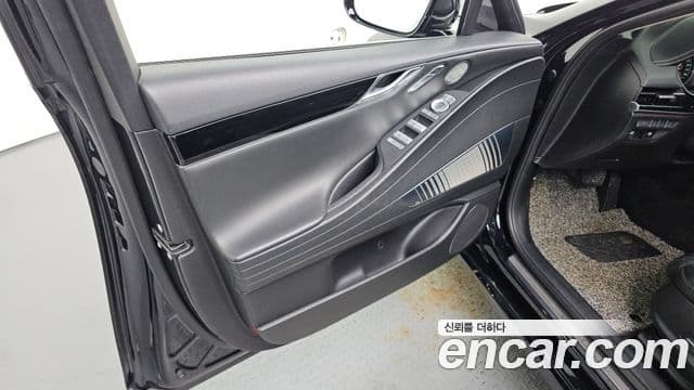 Genesis G80 2021 — ფოტო 25/31