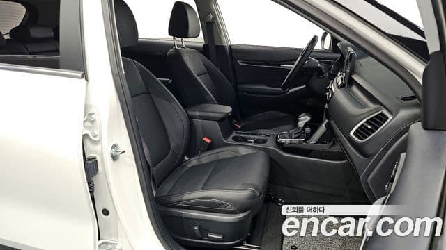 Kia Seltos 2021 — ფოტო 11/20