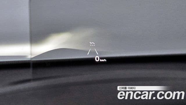 Kia Seltos 2021 — ფოტო 15/20