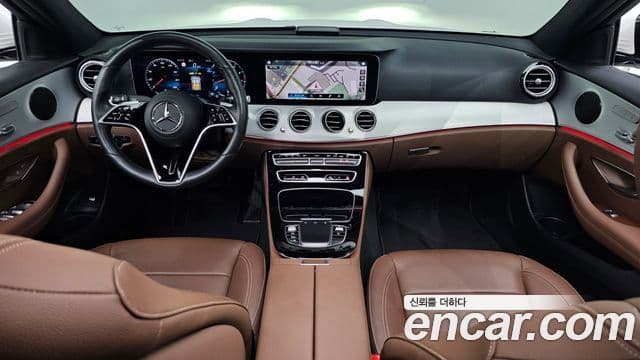 Mercedes-Benz E-Class 2021 — Фото 7/20