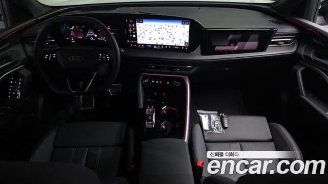 Audi Q5 2025 — ფოტო 7/20