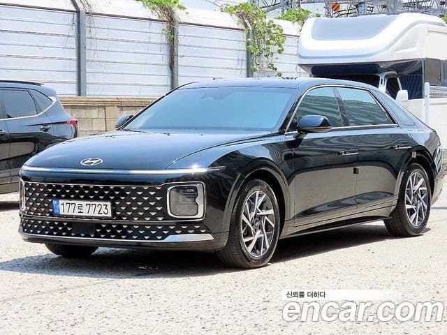 Hyundai Grandeur 2023 — ფოტო 1/20