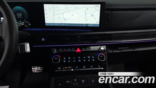 Hyundai Santa Fe 2025 — ფოტო 14/20